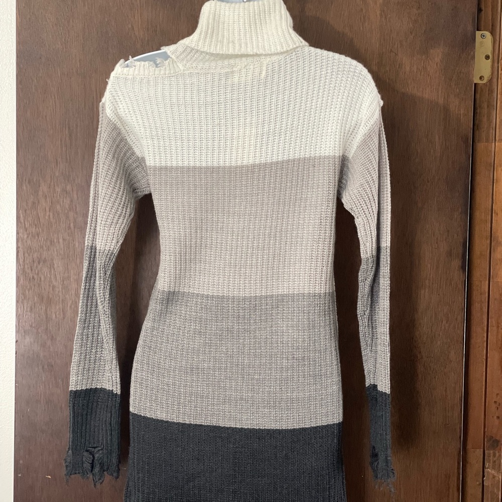 No Comment sweater dress. BNWT size small, color block